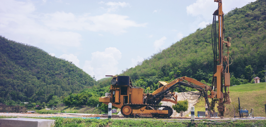 ground water well drilling machine on work